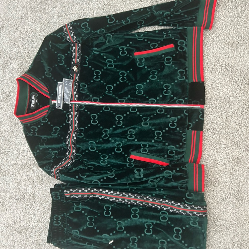 Xxl men’s track suit new with tags